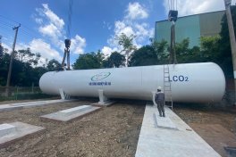Bắc Hà Gas cung cấp, cho thuê và lắp đặt bồn CO2 tại Vũng Tàu, Phú Mỹ cho các nhà máy sử dụng CO2 lỏng số lượng lớn. Giải pháp đồng bộ gồm bồn chứa CO2, dàn hóa hơi, cụm điều áp, bơm, hệ thống van, đường ống và thiết bị giám sát, kết hợp nguồn CO2 lỏ